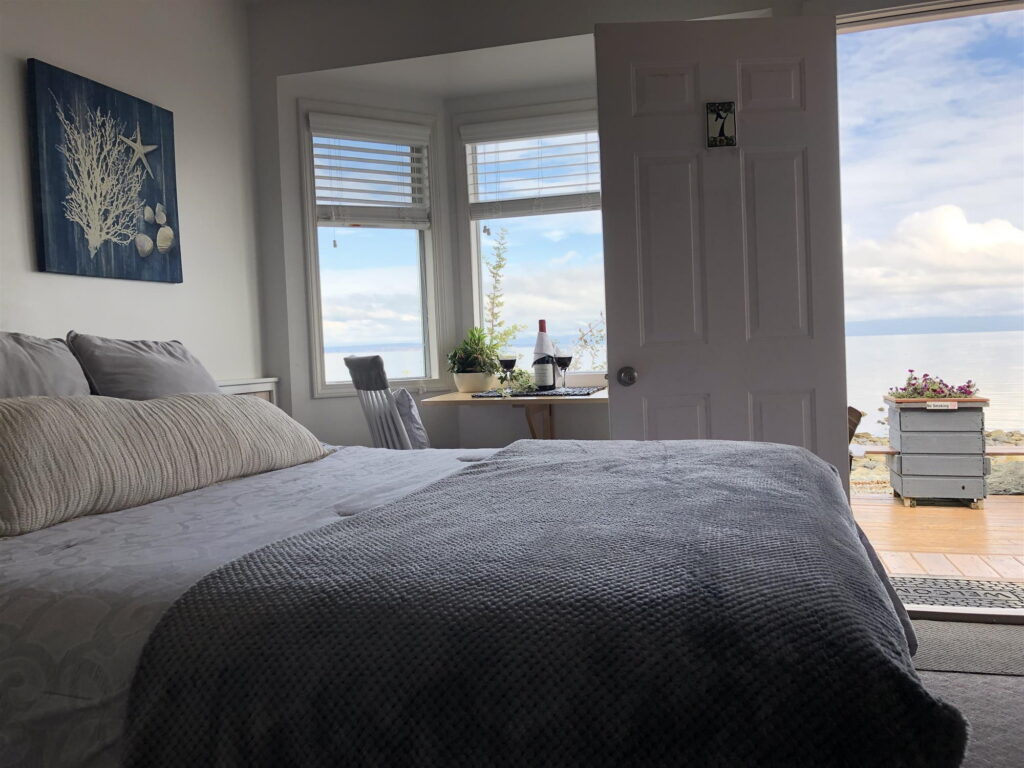 BeachCottageBedroomView2000x1500c 1