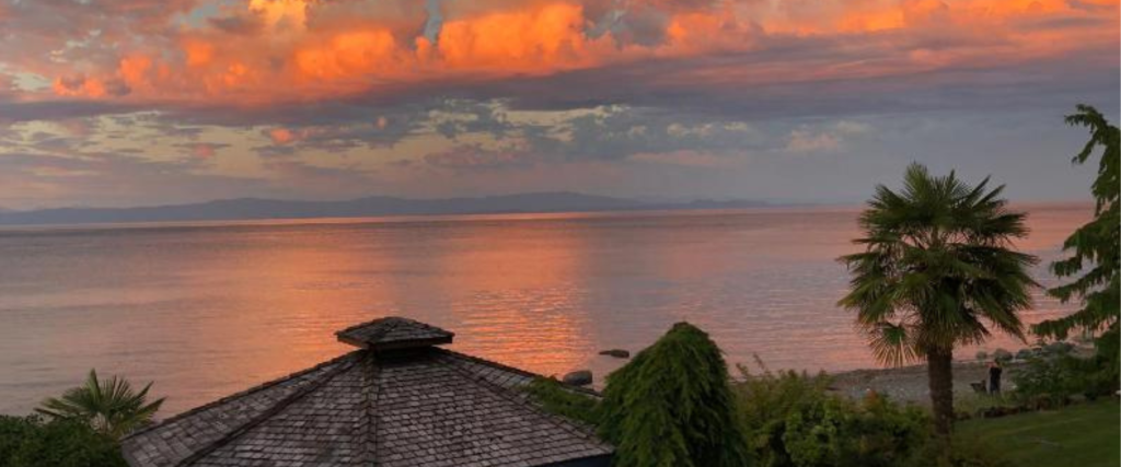 qualicum beach 1